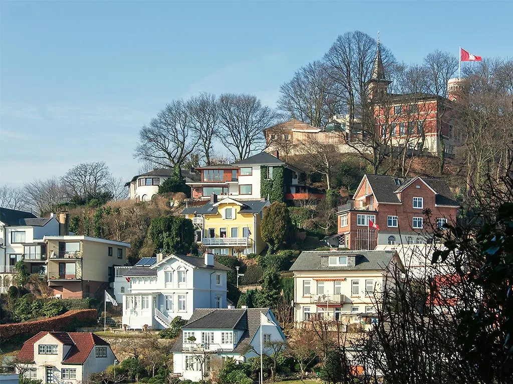 Luetthues Blankenese Apartment Hamburg Germany